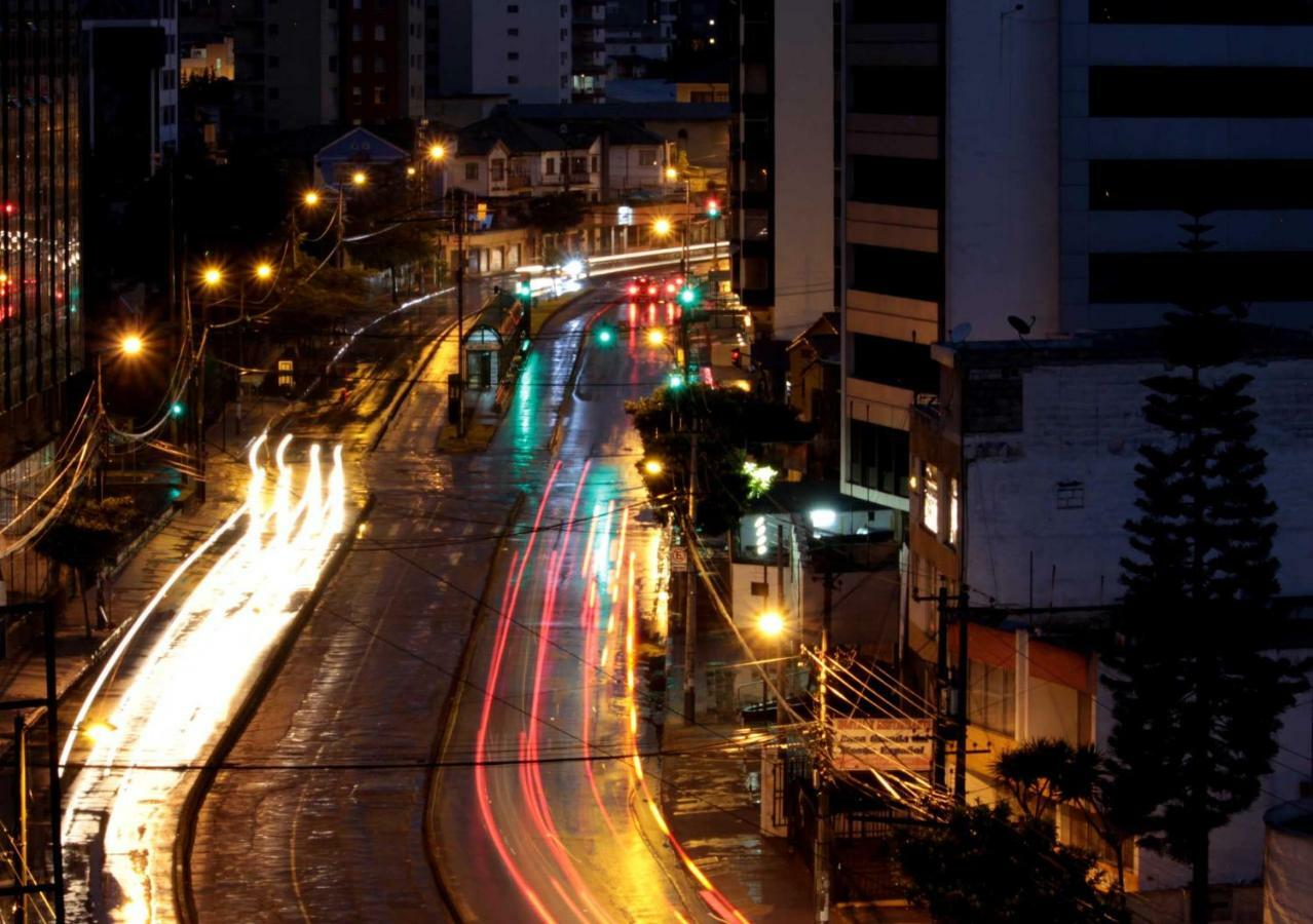 Maywa City Center Quito Buitenkant foto